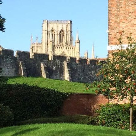 The Feversham York Exterior photo